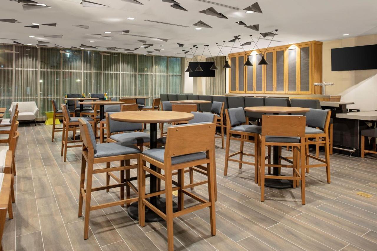 Towneplace Suites By Marriott Orlando Airport Zewnętrze zdjęcie